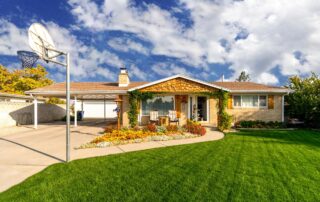 Photo of a ranch House from the street